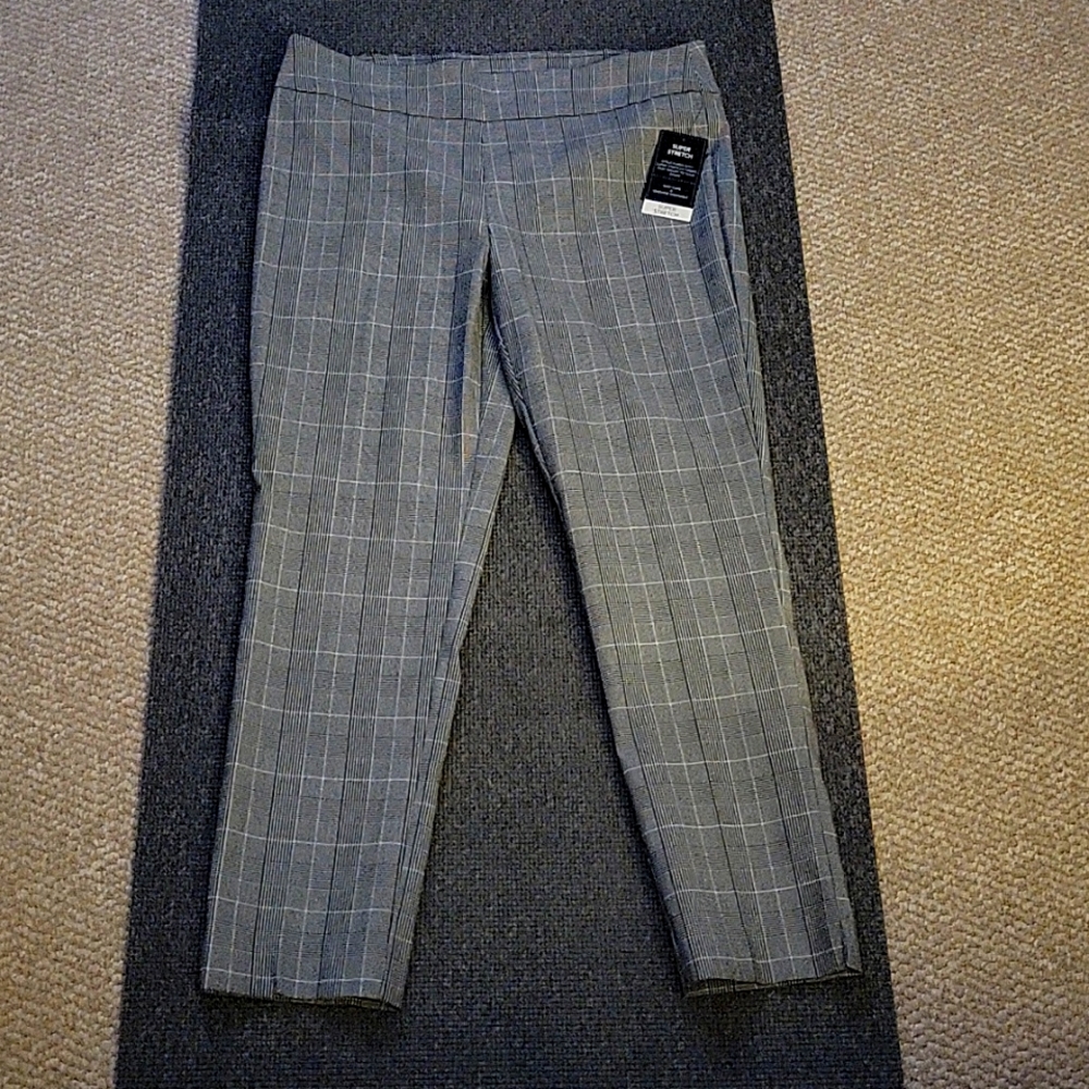 Dress pants